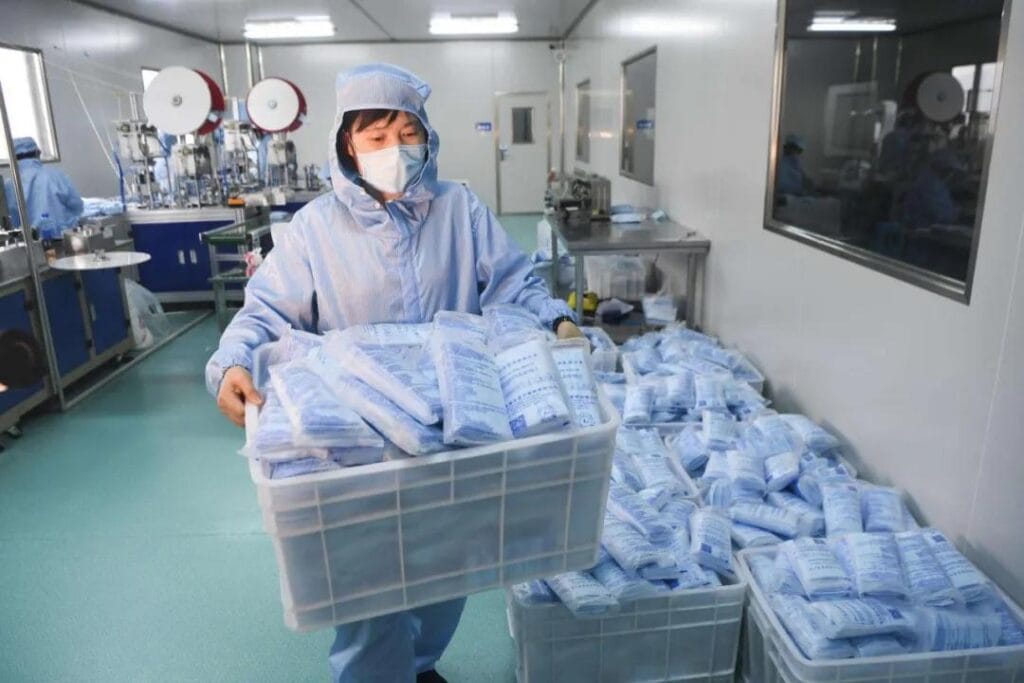 防护用品供应链挑战与市场竞争加剧
