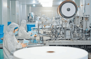 防护用品的全球紧缺与中国制造的崛起