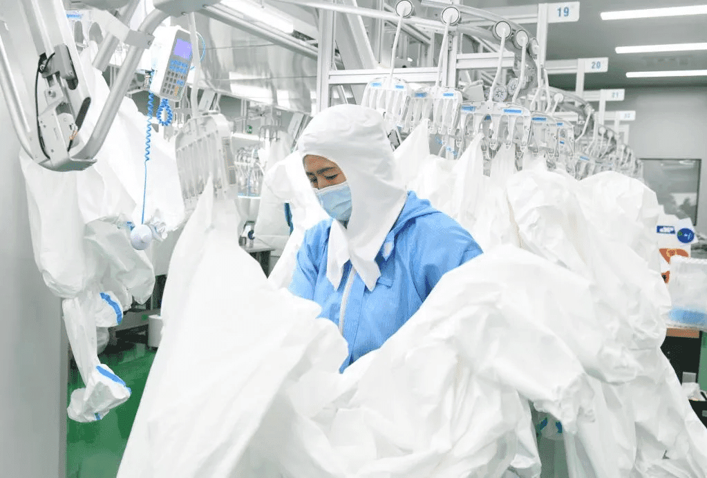 市场稳定与库存压力，防护用品生产逐渐回归常态